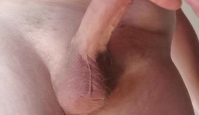 Come enjoy me and my ass