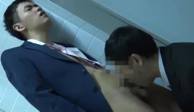 Hot Japanese Guys in Suits