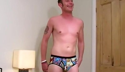 British amateur Rik masturbates and cums after an interview