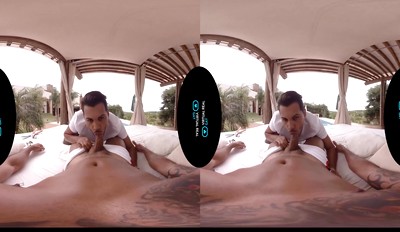 VirtualRealGay.com - The gardeners powertools